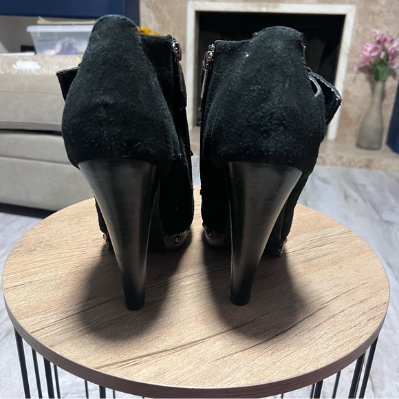 COLIN STUART Women’s Ankle Booties suede Heel 4.8” size 8.5 laced up and buckle - Picture 13 of 14